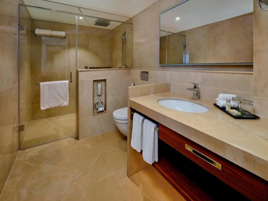 Pride Hotel Udaipur Eksteriør billede